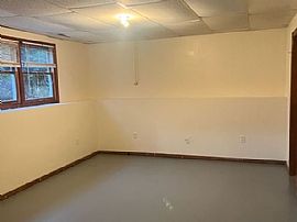 128 Lippitt Ave, Warwick, Ri 02889 . For Rent in Warwick, RI (Photo 8 of 10)