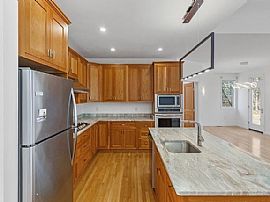 47 River St, Seekonk, Ma 02771 . Lovely House in Seekonk, MA (Photo 4 of 10)