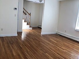 89 Marguerite Ave, Waltham, Ma 02452 . House For Rent in Waltham, MA (Photo 6 of 9)