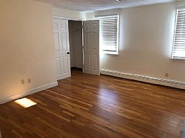 89 Marguerite Ave, Waltham, Ma 02452 . House For Rent in Waltham, MA (Photo 8 of 9)