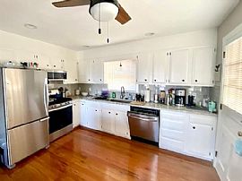 6 Rena St, Worcester, Ma 01604 . Comfortable House in Worcester, MA (Photo 2 of 7)