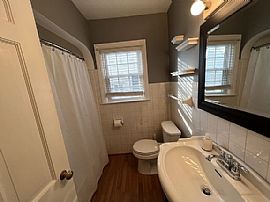 644 Hoyt St Se, Grand Rapids, Mi 49507 . House For Rent in Grand Rapids, MI (Photo 10 of 12)