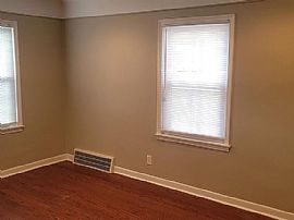 13056 Pullman St, Southgate, Mi 48195 . House For Rent in Southgate, MI (Photo 7 of 9)