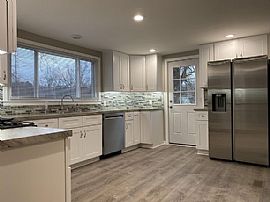 608 W Washington St, Belding, Mi 48809 . Home Sweet Home  in Belding, MI (Photo 4 of 12)