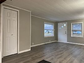 608 W Washington St, Belding, Mi 48809 . Home Sweet Home  in Belding, MI (Photo 7 of 12)