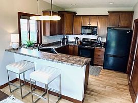 430 51st Ave Nw, Rochester, Mn 55901 . House For Rent in Rochester, MN (Photo 3 of 10)