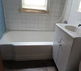 4647 W Fond Du Lac Ave, Milwaukee, Wi 53216 in Milwaukee, WI (Photo 3 of 6)