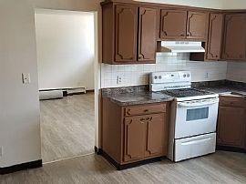 5310 75th St, # 6, Kenosha, Wi 53142 in Kenosha, WI (Photo 3 of 6)