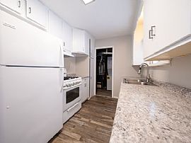 7214 Thomas Ave S, Richfield, Mn 55423 . Lovely House For Rent in Richfield, MN (Photo 4 of 10)