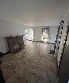 1035 Neville St, Follansbee, Wv 26037 in Follansbee, WV (Photo 5 of 7)