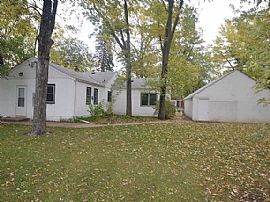 10100 Stevens Ave S, Bloomington, Mn 55420 . House For Rent in Bloomington, MN (Photo 2 of 11)