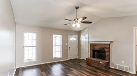 10326 Curtis Dr, Olive Branch, Ms 38654 . House For Rent in Olive Branch, MS (Photo 4 of 10)