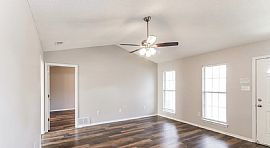 10326 Curtis Dr, Olive Branch, Ms 38654 . House For Rent in Olive Branch, MS (Photo 5 of 10)