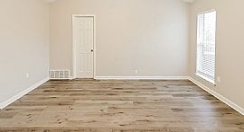 9205 Triple Crown Loop N, Southaven, Ms 38671 House For Rent in Southaven, MS (Photo 7 of 10)