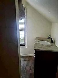 27 Center St, Stamford, Ct 06906 in Stamford, CT (Photo 2 of 5)