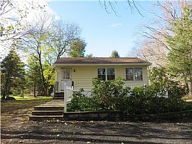 181 Hilltop Rd, # B, Cheshire, Ct 06410 in Cheshire, CT