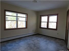 181 Hilltop Rd, # B, Cheshire, Ct 06410 in Cheshire, CT (Photo 5 of 6)