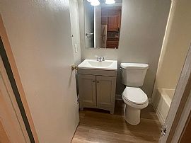 12 Platoz Dr, # E, Uncasville, Ct 06382 in Uncasville, CT (Photo 2 of 5)