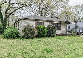 525 Annie Laura Dr, Birmingham, Al 35215 in Birmingham, AL (Photo 2 of 6)