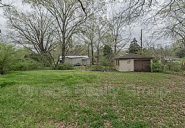 525 Annie Laura Dr, Birmingham, Al 35215 in Birmingham, AL (Photo 6 of 6)