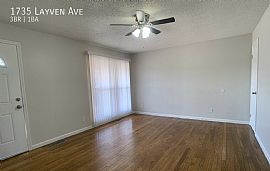 1735 Layven Ave, Florissant, Mo 63031 House For Rent in Florissant, MO (Photo 2 of 7)