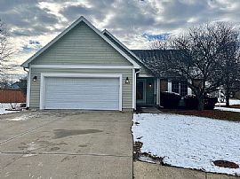 807 Duchess Ct, Belton, Mo 64012 Comfortable House For Rent in Belton, MO