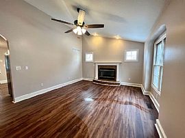 807 Duchess Ct, Belton, Mo 64012 Comfortable House For Rent in Belton, MO (Photo 4 of 10)