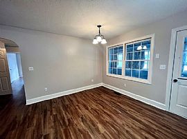 807 Duchess Ct, Belton, Mo 64012 Comfortable House For Rent in Belton, MO (Photo 6 of 10)