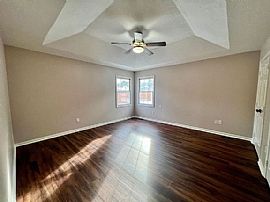 807 Duchess Ct, Belton, Mo 64012 Comfortable House For Rent in Belton, MO (Photo 8 of 10)