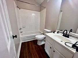 807 Duchess Ct, Belton, Mo 64012 Comfortable House For Rent in Belton, MO (Photo 9 of 10)