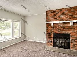 10604 E 66th St, Raytown, Mo 64133 . Home Sweet Home  in Raytown, MO (Photo 4 of 8)