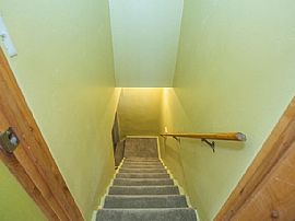 205 N Ave W, Missoula, Mt 59801 House For Rent in Missoula, MT (Photo 7 of 12)