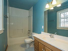 205 N Ave W, Missoula, Mt 59801 House For Rent in Missoula, MT (Photo 8 of 12)