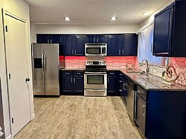 2211 Derby Dr, Bellevue, Ne 68123 . House For Rent in Bellevue, NE (Photo 5 of 12)