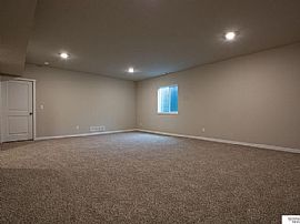 7420 N 175th Cir, Bennington, Ne 68007 .  House For Rent in Bennington, NE (Photo 9 of 10)