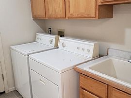 515 Tranquil Dr, Sparks, Nv 89441  Comfortable House For Rent in Sparks, NV (Photo 10 of 12)