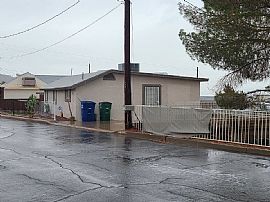 15 Valley View Ln, Boulder City, Nv 89005 . House For Rent in Boulder City, NV