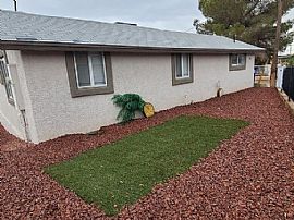 15 Valley View Ln, Boulder City, Nv 89005 . House For Rent in Boulder City, NV (Photo 2 of 12)