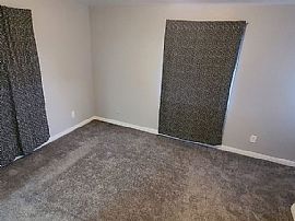 15 Valley View Ln, Boulder City, Nv 89005 . House For Rent in Boulder City, NV (Photo 7 of 12)