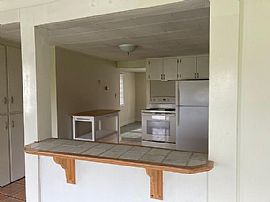 8 E Thetford Rd, Lyme, Nh 03768 . House For Rent in Lyme, NH (Photo 5 of 8)