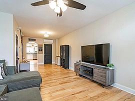 225 W 6th Ave, Conshohocken, Pa 19428 House For Rent in Conshohocken, PA (Photo 10 of 11)