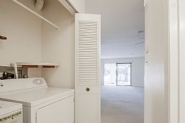 6 Hyannis Ct, Red Bank, Nj 07701 . House For Rent in Red Bank, NJ (Photo 6 of 7)