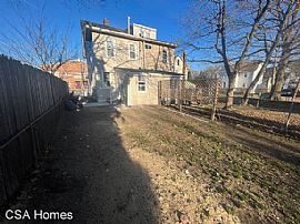 28 Chapel Ave, Merchantville, Nj 08109 . House For Rent in Merchantville, NJ (Photo 3 of 11)