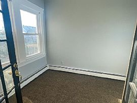 424 Robins St, Roselle, Nj 07203 . House For Rent in Roselle, NJ (Photo 5 of 10)