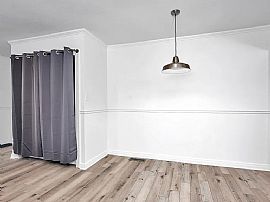 505 2nd St Ne, Alabaster, Al 35007 in Alabaster, AL (Photo 8 of 9)