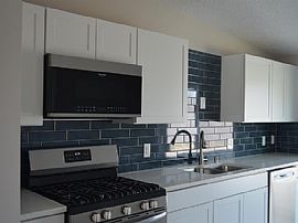 3135 Graceland Dr Ne, Albuquerque, Nm 87110 . House For Rent in Albuquerque, NM (Photo 5 of 10)