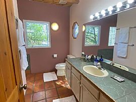 527 Alarid St, Santa Fe, Nm 87501 . Home Sweet Home For Rent in Santa Fe, NM (Photo 5 of 9)