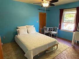 527 Alarid St, Santa Fe, Nm 87501 . Home Sweet Home For Rent in Santa Fe, NM (Photo 8 of 9)