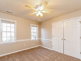 917 Glenmacie Dr, Fuquay Varina, Nc 27526 . House For Rent in Fuquay Varina, NC (Photo 9 of 10)