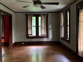 416 Hazel Mill Rd, Asheville, Nc 28806  in Asheville, NC (Photo 7 of 11)